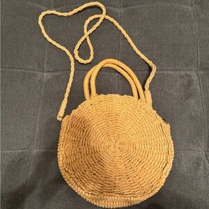 Tan woven bag with detachable strap